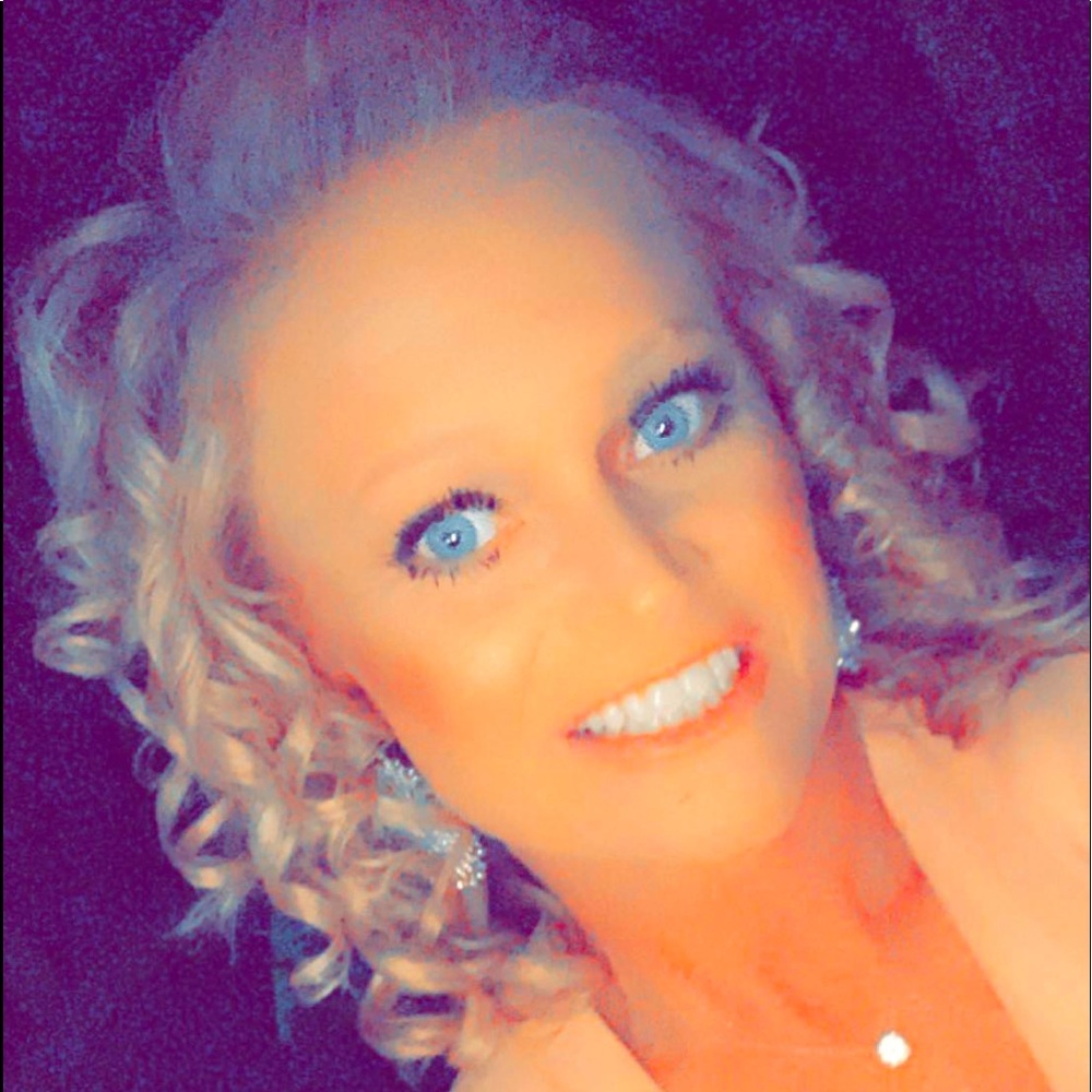 Meet your Posher, Tina reaves